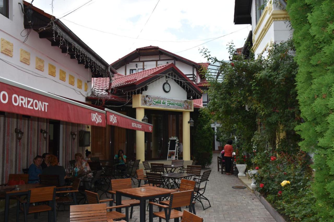 Pension Kokett Campulung Ngoại thất bức ảnh